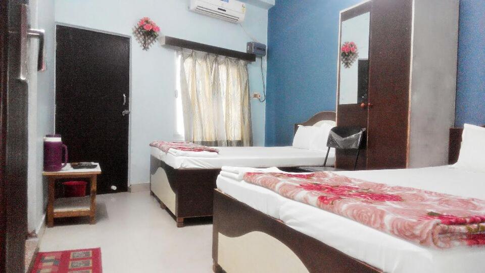 Hotel Pragya International Varanasi Luaran gambar
