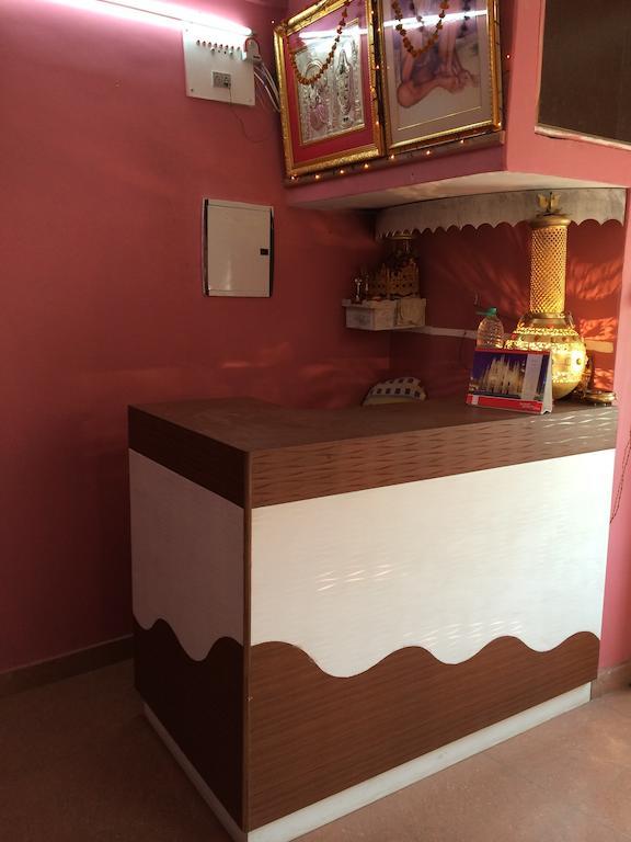 Hotel Pragya International Varanasi Luaran gambar