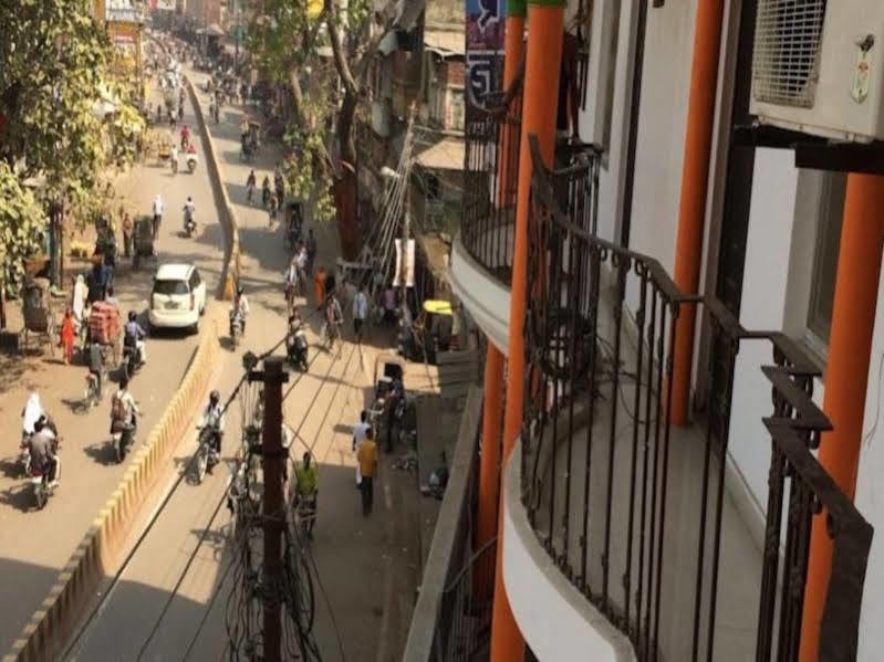 Hotel Pragya International Varanasi Luaran gambar
